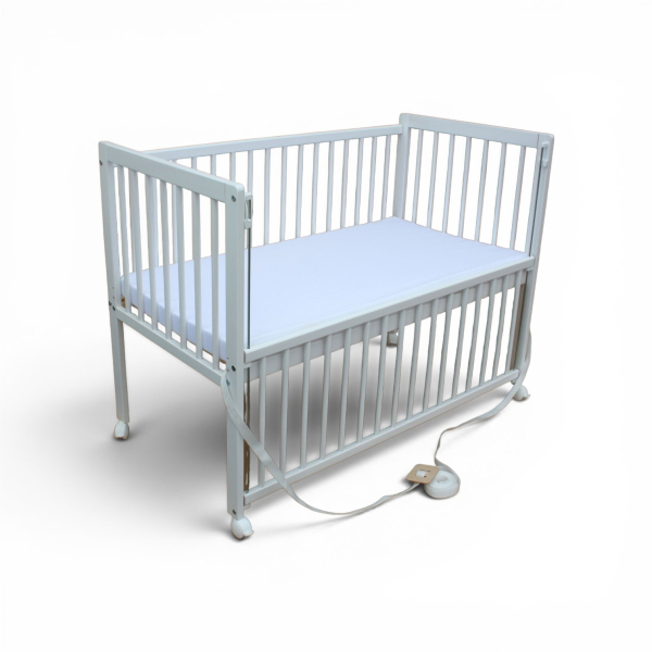 Kinderbett / Beistellbett / Babybett 2in1 120x60cm mit Matratze und Gurt weiß
